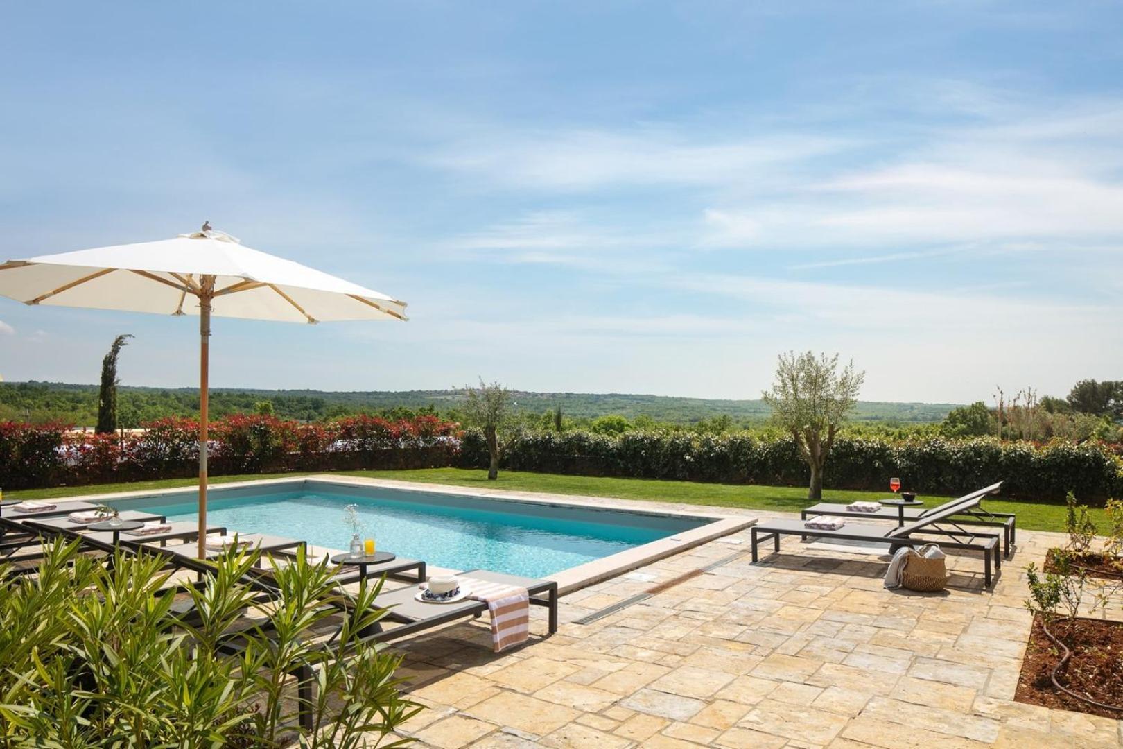 Rustic Villa Calluna & Cardamine With A Pool Sveti Lovreč Pazenatički Exterior foto